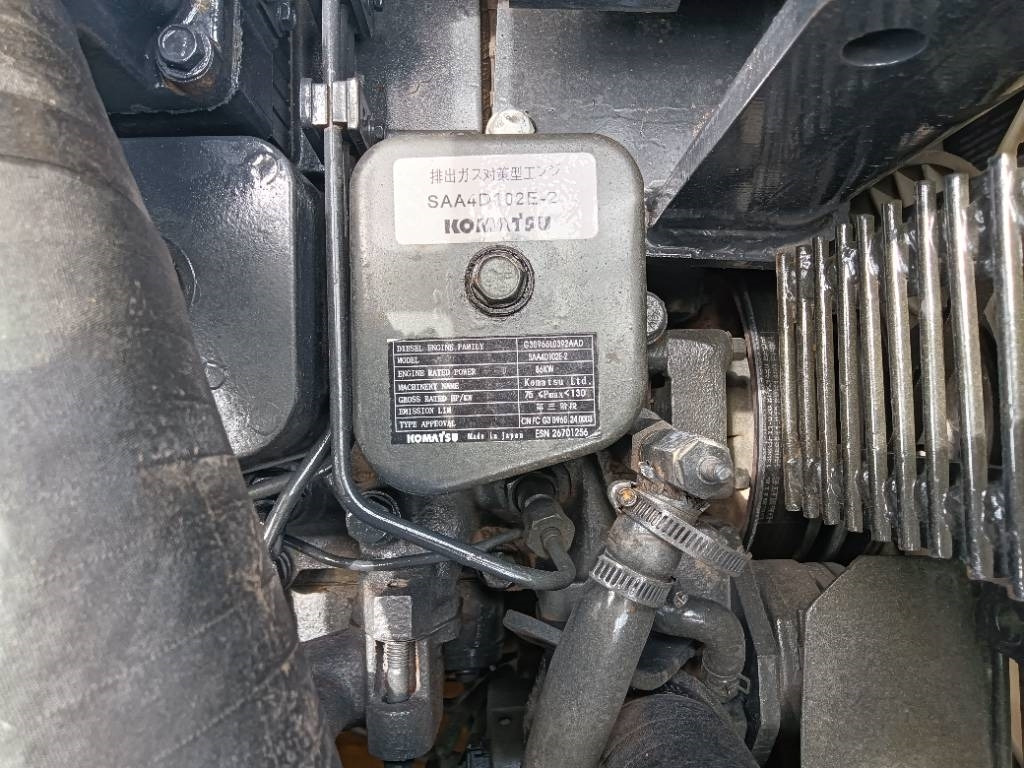 Komatsu PC 160 - Гусеничный экскаватор: фото 2 Komatsu PC 160 - Гусеничный экскаватор: фото 2