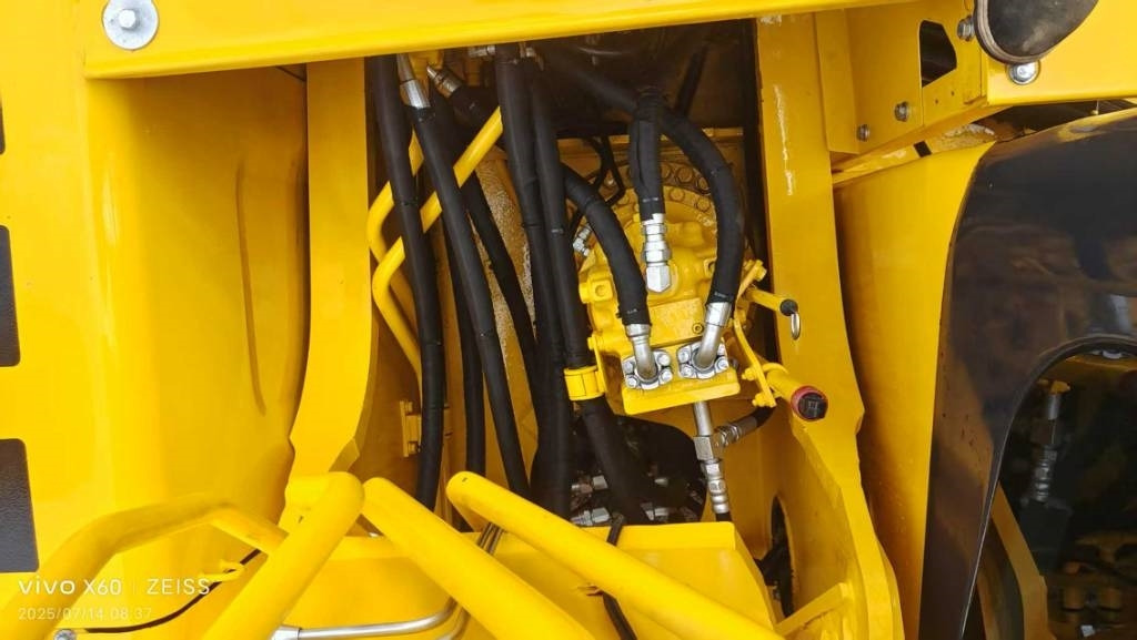 Komatsu PC 220-7  в лизинг Komatsu PC 220-7: фото 13