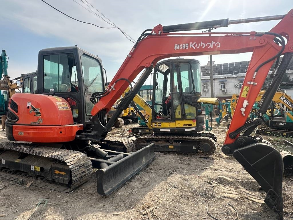 Kubota U 35 - Мини-экскаватор: фото 2 Kubota U 35 - Мини-экскаватор: фото 2