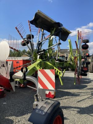 Claas LINER 1800 TWIN - Сеноворошилка: фото 4 Claas LINER 1800 TWIN - Сеноворошилка: фото 4