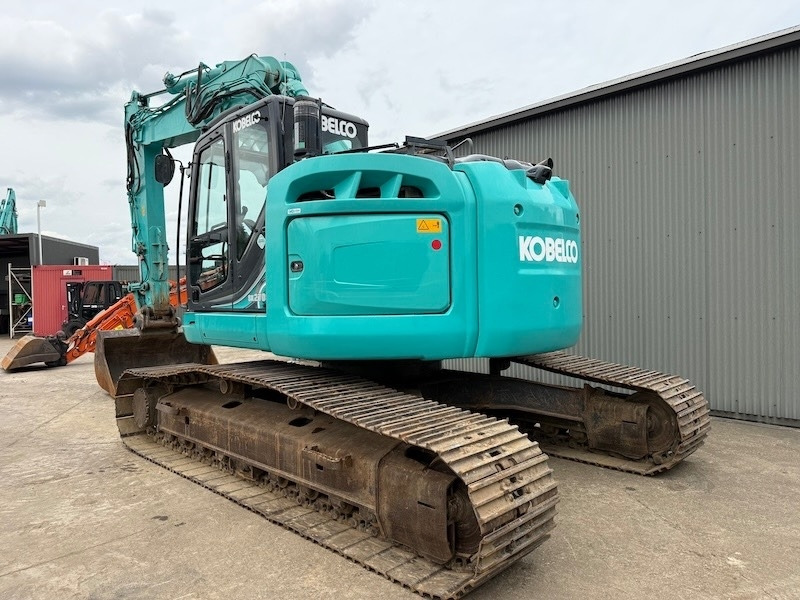 Kobelco SK270SRLC-7 - Гусеничный экскаватор: фото 2 Kobelco SK270SRLC-7 - Гусеничный экскаватор: фото 2