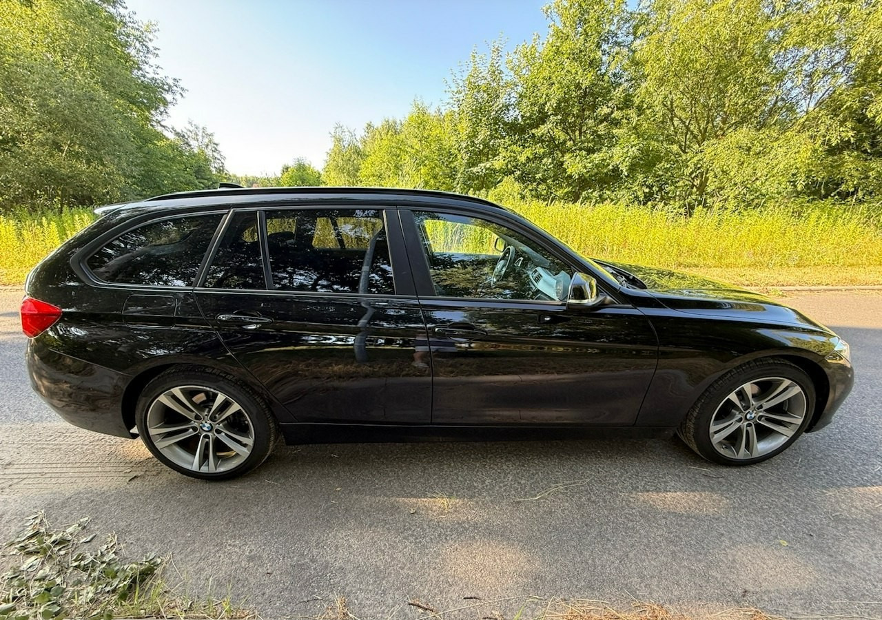 BMW SERIA 3 V (F30/F31/F34) BMW SERIA 3 318d 150KM Automat SportLine*AdaptiveLed*Navi*Półskóra*SerwisBMW* FV - Универсал: фото 5 BMW SERIA 3 V (F30/F31/F34) BMW SERIA 3 318d 150KM Automat SportLine*AdaptiveLed*Navi*Półskóra*SerwisBMW* FV - Универсал: фото 5