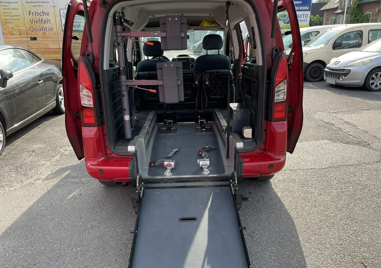 Citroen Berlingo II Berlingo 1.6 do przewozu Niepełnosprawnych inwalida rampa 2018 - Легковой автомобиль: фото 3 Citroen Berlingo II Berlingo 1.6 do przewozu Niepełnosprawnych inwalida rampa 2018 - Легковой автомобиль: фото 3