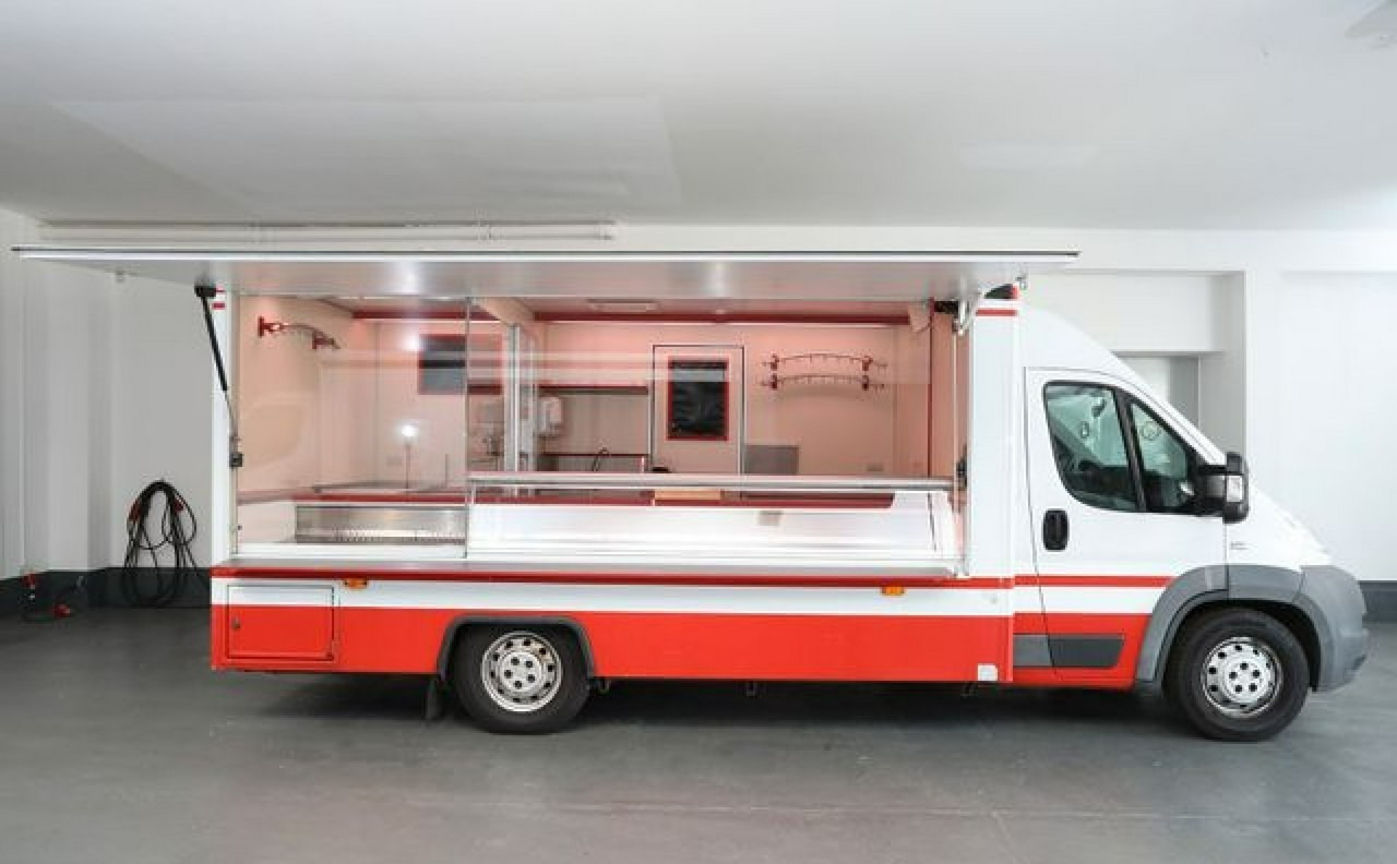 Fiat Ducato Autosklep Gastronomiczny Food Truck Foodtruck Sklep bar 3500 Borco20 - Торговый грузовик: фото 1 Fiat Ducato Autosklep Gastronomiczny Food Truck Foodtruck Sklep bar 3500 Borco20 - Торговый грузовик: фото 1