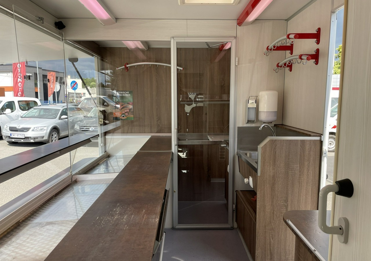Fiat Ducato Autosklep Gastronomiczny Food Truck Foodtruck sklep W-zasil 2015 - Торговый грузовик: фото 5 Fiat Ducato Autosklep Gastronomiczny Food Truck Foodtruck sklep W-zasil 2015 - Торговый грузовик: фото 5