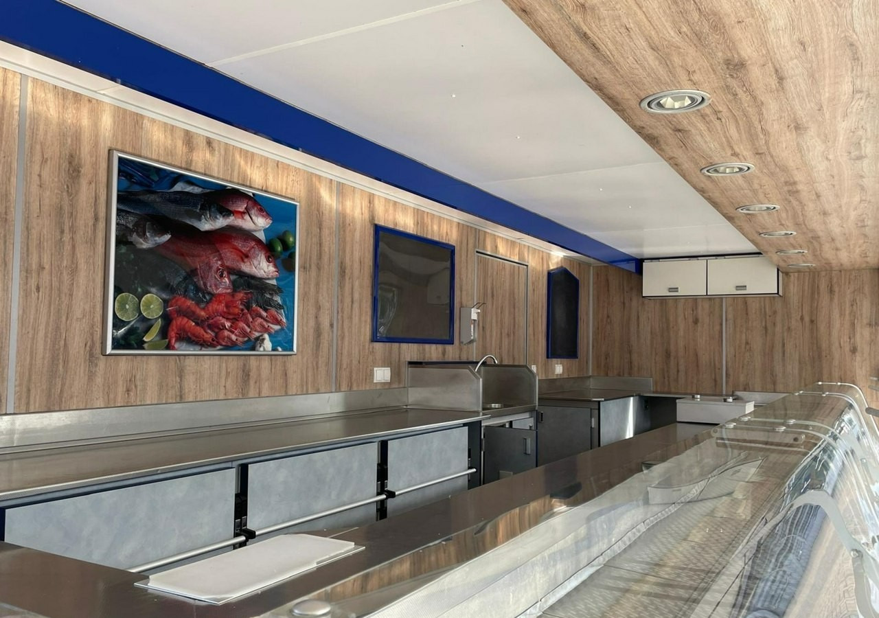 Fiat Ducato Autosklep wędlin Gastronomiczna food truck foodtruck sklep Borco 201 - Торговый грузовик: фото 2 Fiat Ducato Autosklep wędlin Gastronomiczna food truck foodtruck sklep Borco 201 - Торговый грузовик: фото 2