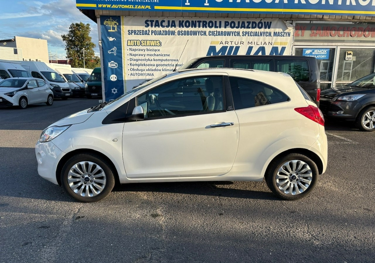 Ford KA II Ford KA 1.2 Champions Edition Klima Panorama 2012 - Хэтчбек: фото 2 Ford KA II Ford KA 1.2 Champions Edition Klima Panorama 2012 - Хэтчбек: фото 2