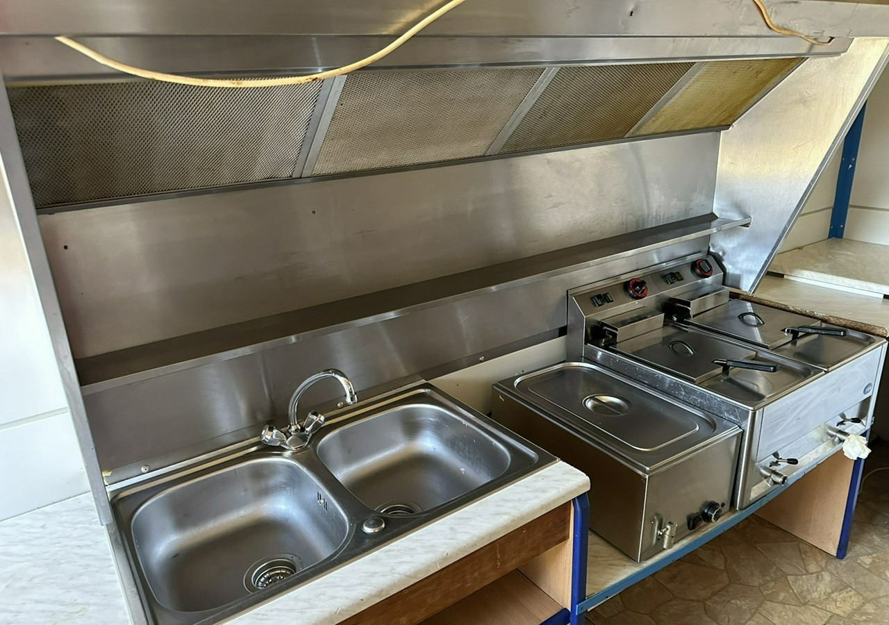 Inna Inny Smażalnia ryb Autosklep Gastronomiczna food truck foodtruck sklep 20 - Торговый прицеп: фото 3 Inna Inny Smażalnia ryb Autosklep Gastronomiczna food truck foodtruck sklep 20 - Торговый прицеп: фото 3