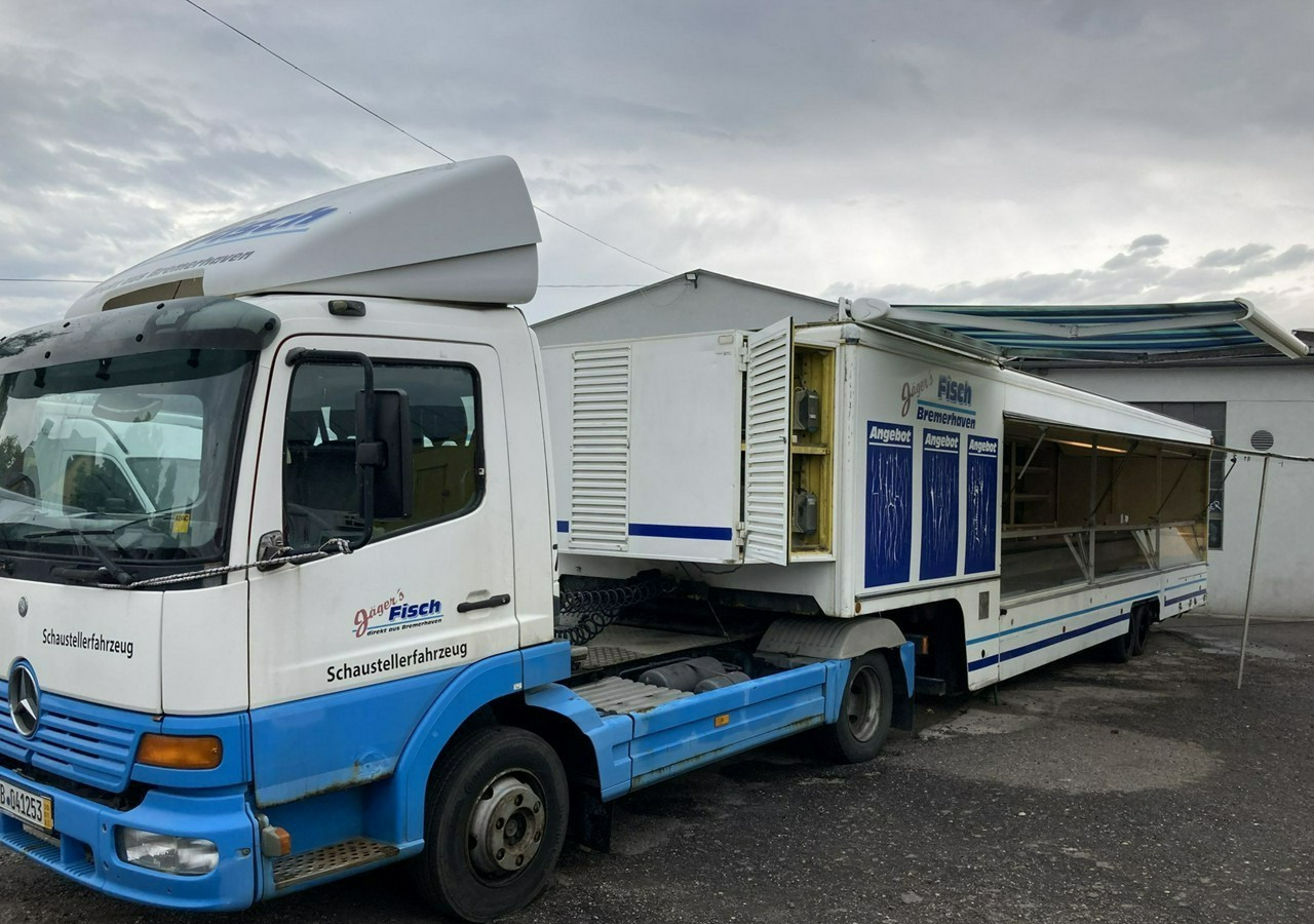Inna Inny naczepa Autosklep wędlin Gastronomiczna food truck foodtruck sklep - Торговый прицеп: фото 5 Inna Inny naczepa Autosklep wędlin Gastronomiczna food truck foodtruck sklep - Торговый прицеп: фото 5