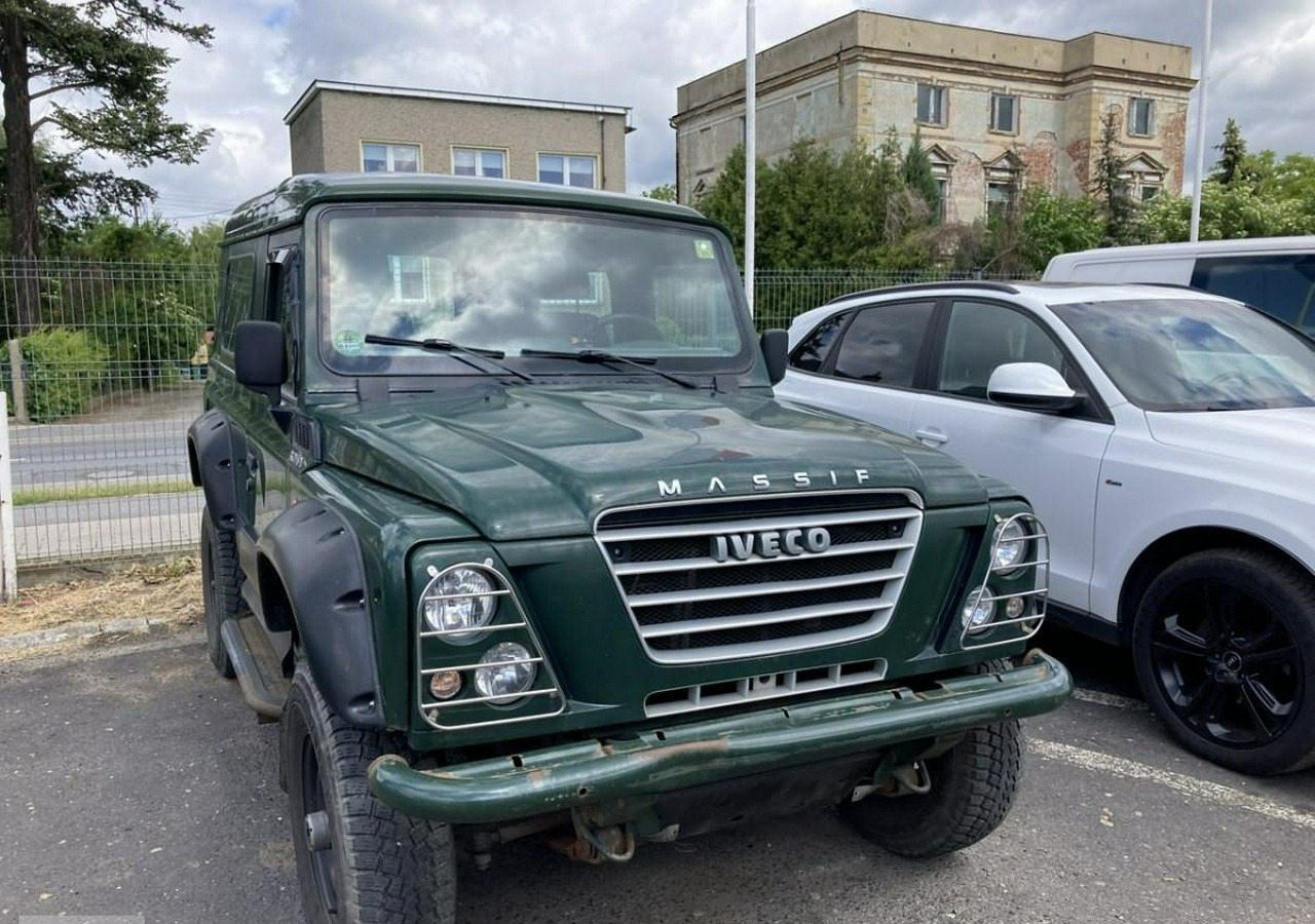 Iveco Massif Iveco 3.0 HPI 4X4 Klima Massif Santana Ciężarowy 2009 - Цельнометаллический фургон: фото 1 Iveco Massif Iveco 3.0 HPI 4X4 Klima Massif Santana Ciężarowy 2009 - Цельнометаллический фургон: фото 1