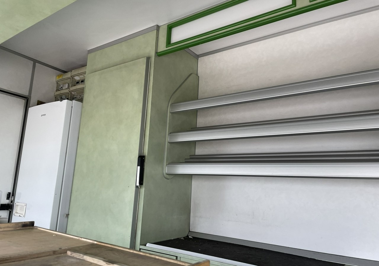 Mercedes-Benz Inny Mercedes-Benz Autosklep Gastronomiczny Warzywniak food truck foodtruck sklep 2008 в лизинг Mercedes-Benz Inny Mercedes-Benz Autosklep Gastronomiczny Warzywniak food truck foodtruck sklep 2008: фото 14