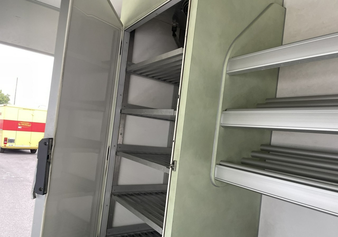 Mercedes-Benz Inny Mercedes-Benz Autosklep Gastronomiczny Warzywniak food truck foodtruck sklep 2008 в лизинг Mercedes-Benz Inny Mercedes-Benz Autosklep Gastronomiczny Warzywniak food truck foodtruck sklep 2008: фото 13