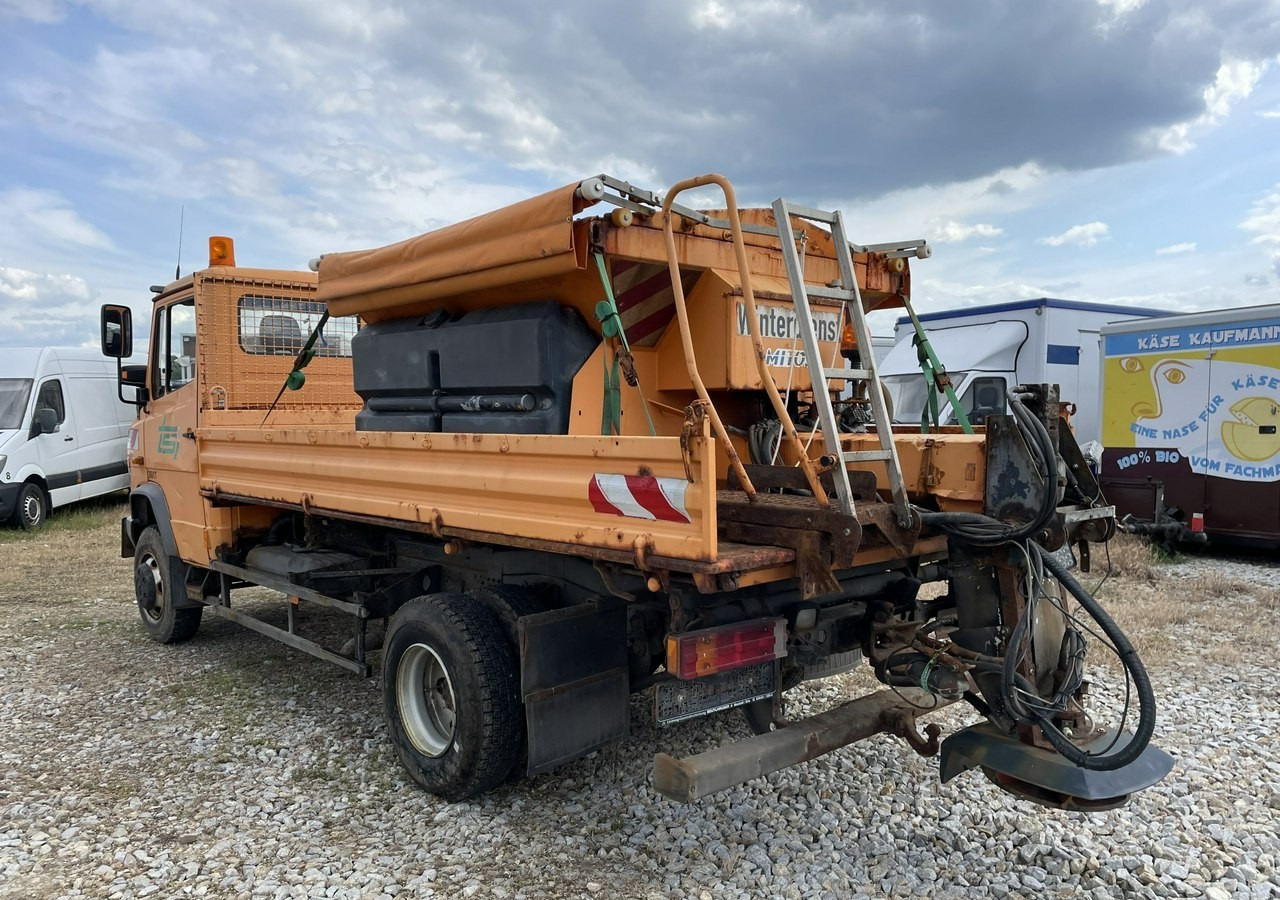 Mercedes-Benz Inny Mercedes-Benz Mercedes Vario 815 Wywrotka 4X4 2004 - Снегоуборочная машина: фото 5 Mercedes-Benz Inny Mercedes-Benz Mercedes Vario 815 Wywrotka 4X4 2004 - Снегоуборочная машина: фото 5