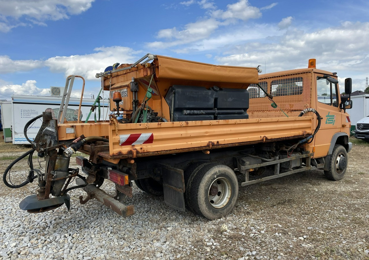 Mercedes-Benz Inny Mercedes-Benz Mercedes Vario 815 Wywrotka 4X4 2004 - Снегоуборочная машина: фото 2 Mercedes-Benz Inny Mercedes-Benz Mercedes Vario 815 Wywrotka 4X4 2004 - Снегоуборочная машина: фото 2