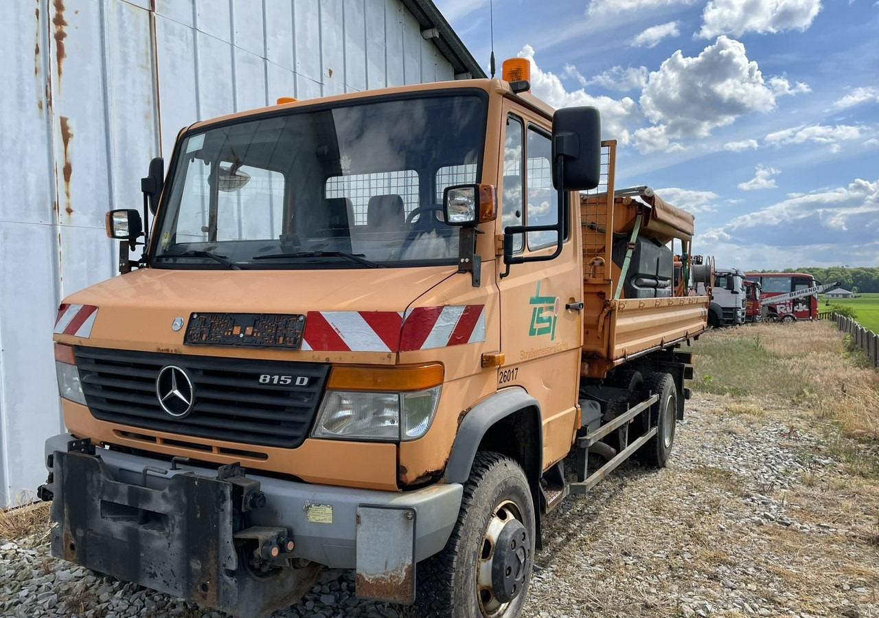Mercedes-Benz Inny Mercedes-Benz Mercedes Vario 815 Wywrotka 4X4 2004 - Снегоуборочная машина: фото 4 Mercedes-Benz Inny Mercedes-Benz Mercedes Vario 815 Wywrotka 4X4 2004 - Снегоуборочная машина: фото 4