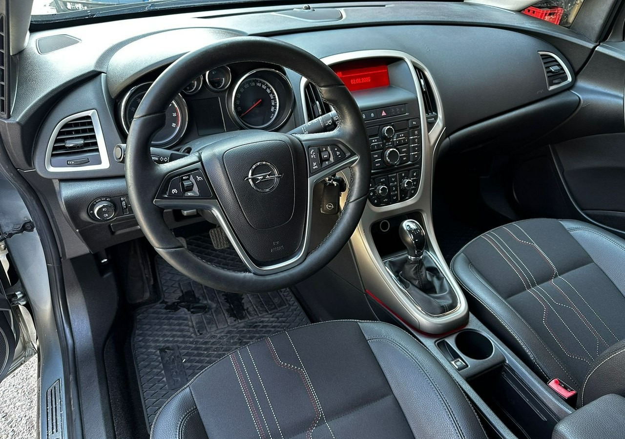 Opel Astra H Opel Astra 1.4-140KM Nowy silnik świeżo sprowadzony 2012 - Хэтчбек: фото 3 Opel Astra H Opel Astra 1.4-140KM Nowy silnik świeżo sprowadzony 2012 - Хэтчбек: фото 3