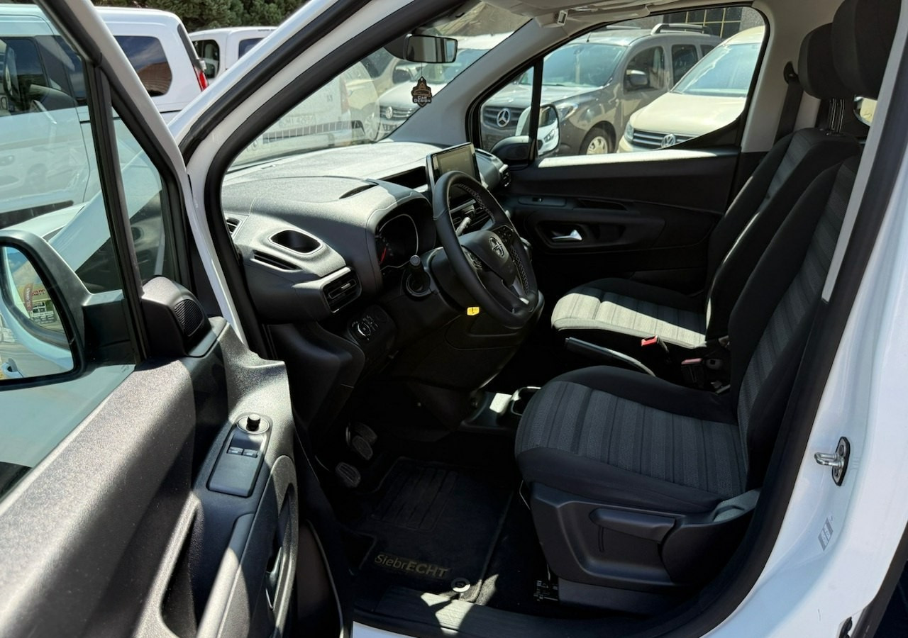 Легковой автомобиль Opel Combo IV Combo Life Combo do przewozu Niepełnosprawnych inwalida rampa Model 2021: фото 13