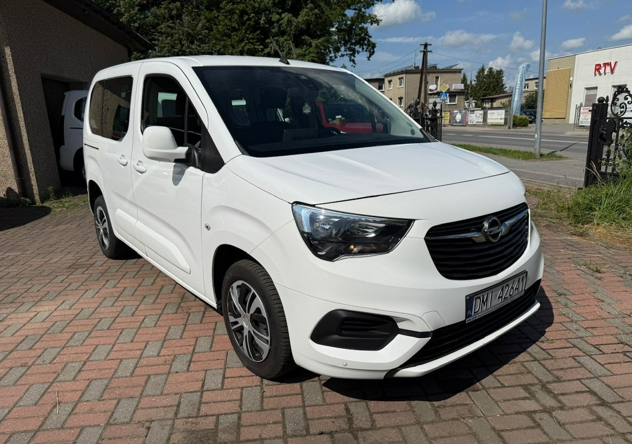 Легковой автомобиль Opel Combo IV Combo Life Combo do przewozu Niepełnosprawnych inwalida rampa Model 2021: фото 6
