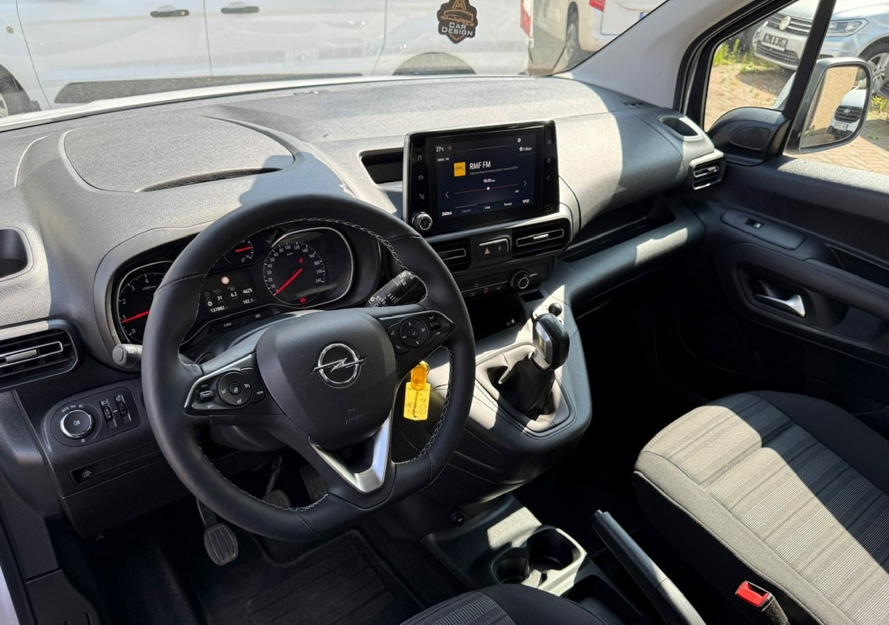 Легковой автомобиль Opel Combo IV Combo Life Combo do przewozu Niepełnosprawnych inwalida rampa Model 2021: фото 15