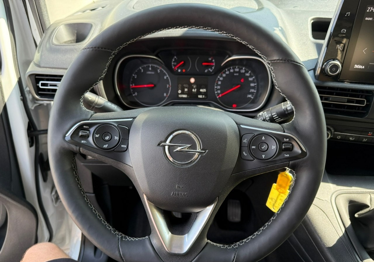 Легковой автомобиль Opel Combo IV Combo Life Combo do przewozu Niepełnosprawnych inwalida rampa Model 2021: фото 18