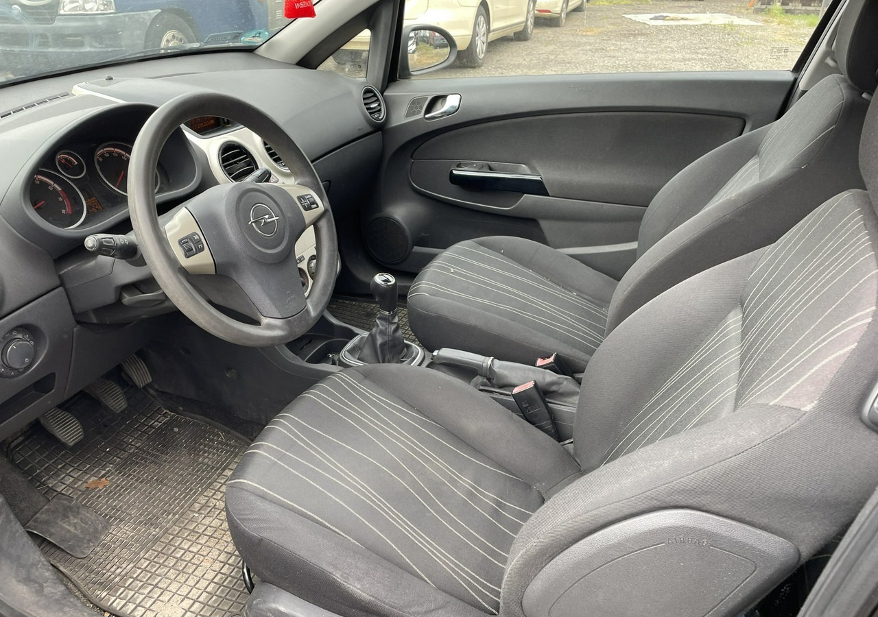 Opel Corsa D Opel Corsa 1,2-16V 80KM Klima 2008 - Хэтчбек: фото 3 Opel Corsa D Opel Corsa 1,2-16V 80KM Klima 2008 - Хэтчбек: фото 3