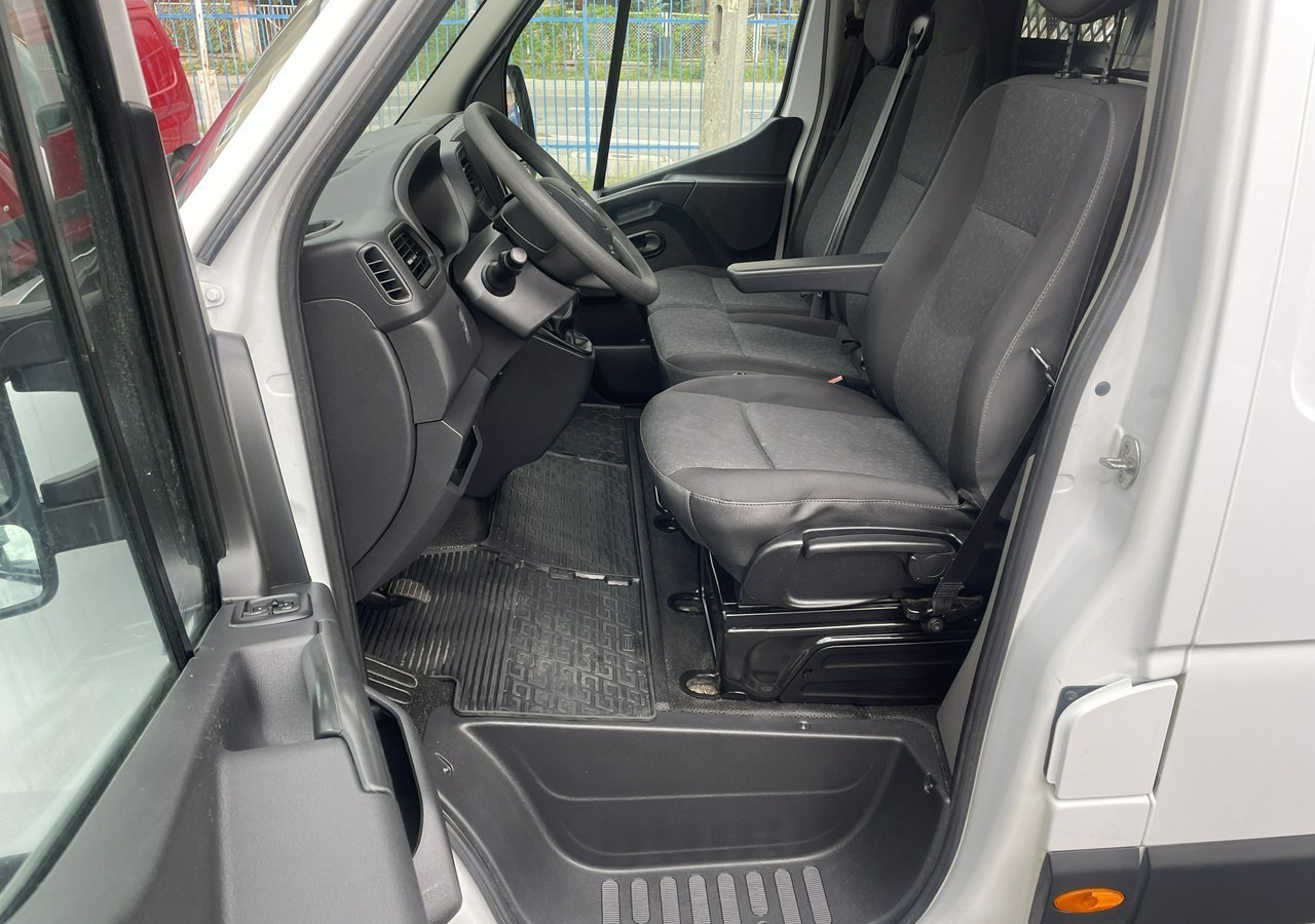 Цельнометаллический фургон Opel Movano Movano Max Klima Navi Model 2021: фото 18