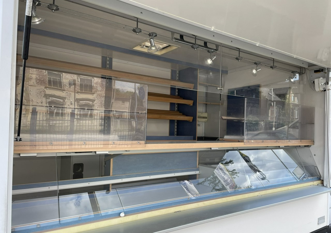 Opel Vivaro Autosklep pieczywa Sklep bar Gastronomiczny Food Truck Foodtruck 200 - Торговый грузовик: фото 3 Opel Vivaro Autosklep pieczywa Sklep bar Gastronomiczny Food Truck Foodtruck 200 - Торговый грузовик: фото 3