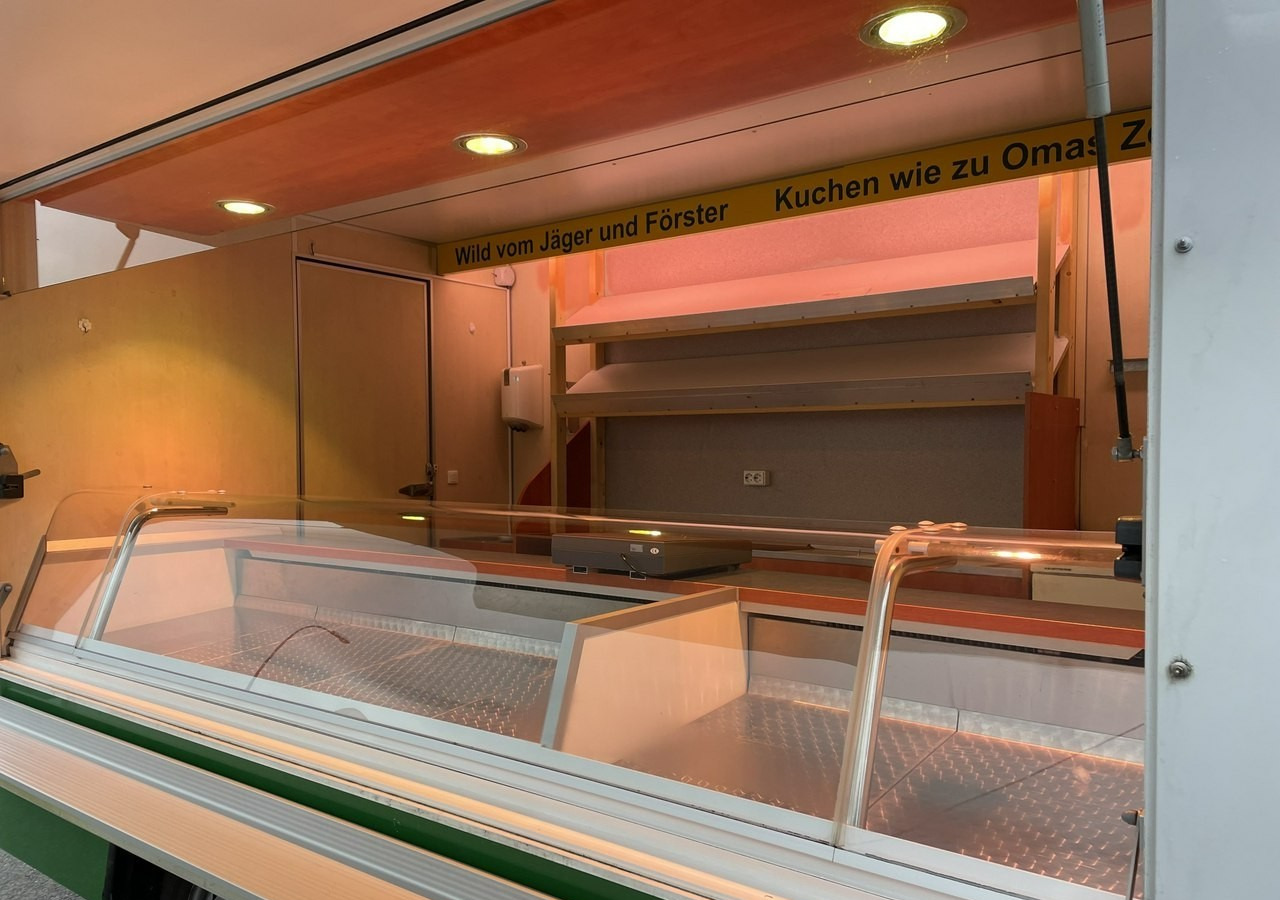 Renault Master Autosklep wędlin Gastronomiczny Food Truck Foodtruck Sklep Borco 200 - Торговый грузовик: фото 4 Renault Master Autosklep wędlin Gastronomiczny Food Truck Foodtruck Sklep Borco 200 - Торговый грузовик: фото 4