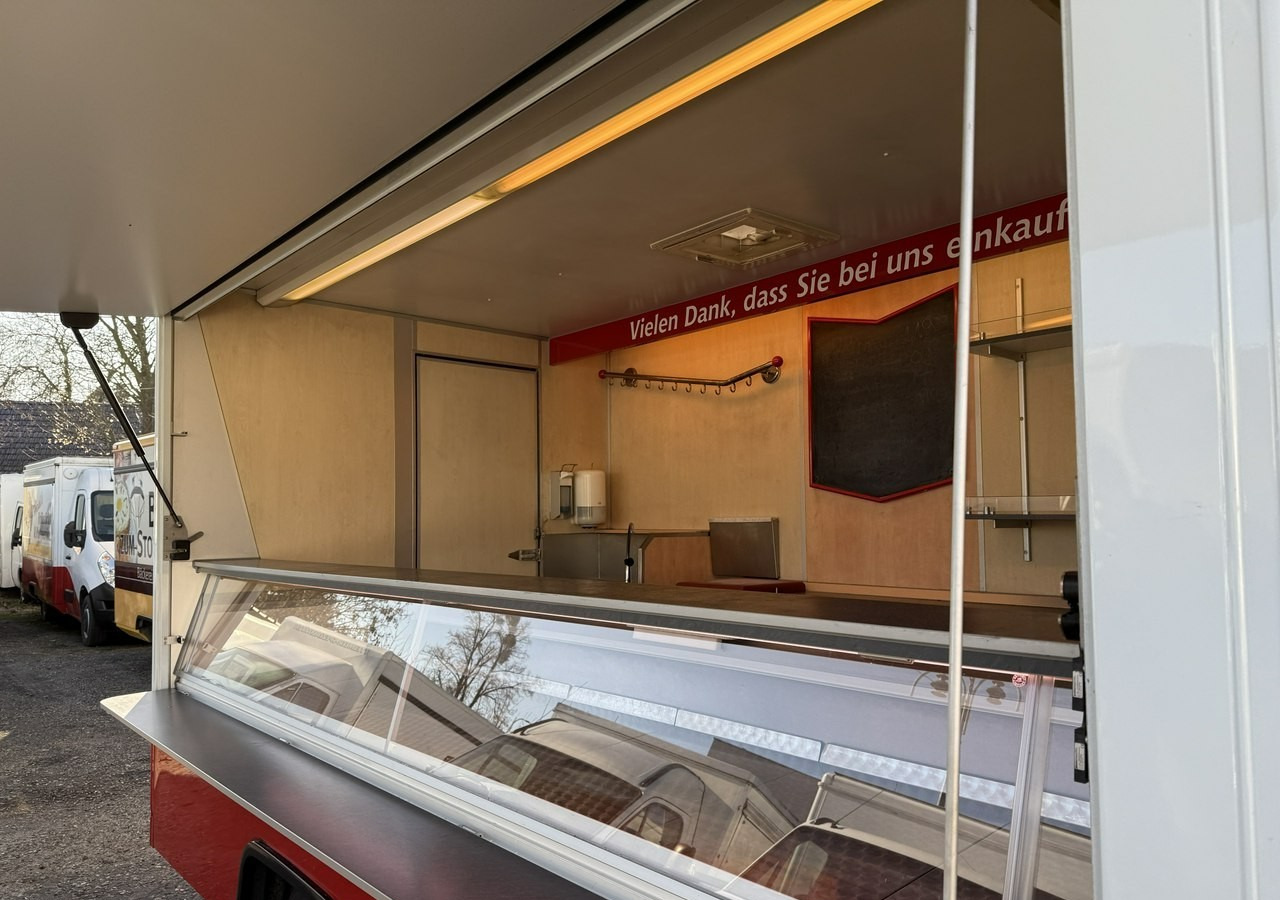 Торговый грузовик Renault Master Autosklep wędlin Gastronomiczny Food Truck Foodtruck Sklep Borco 201: фото 12 Торговый грузовик Renault Master Autosklep wędlin Gastronomiczny Food Truck Foodtruck Sklep Borco 201: фото 12