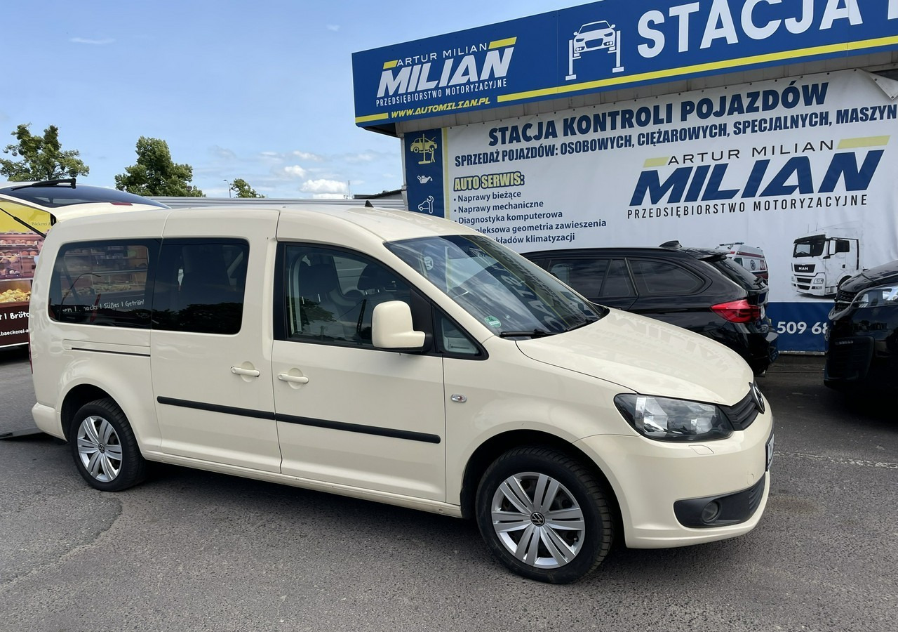 Volkswagen Caddy III Caddy 1.6 TDI dla Niepełnosprawnych inwalida rampa 2015 - Легковой автомобиль: фото 4 Volkswagen Caddy III Caddy 1.6 TDI dla Niepełnosprawnych inwalida rampa 2015 - Легковой автомобиль: фото 4