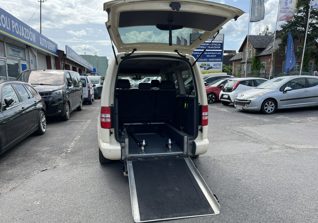 Volkswagen Caddy III Caddy 1.6 TDI dla Niepełnosprawnych inwalida rampa 2015 - Легковой автомобиль: фото 2 Volkswagen Caddy III Caddy 1.6 TDI dla Niepełnosprawnych inwalida rampa 2015 - Легковой автомобиль: фото 2
