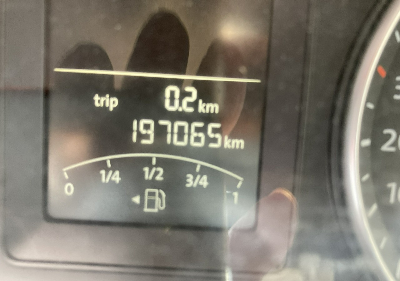 Volkswagen Transporter Trasporter T5 Bankowóz kuloodporny opanceżony Model 2015 - Инкассаторская машина: фото 4 Volkswagen Transporter Trasporter T5 Bankowóz kuloodporny opanceżony Model 2015 - Инкассаторская машина: фото 4