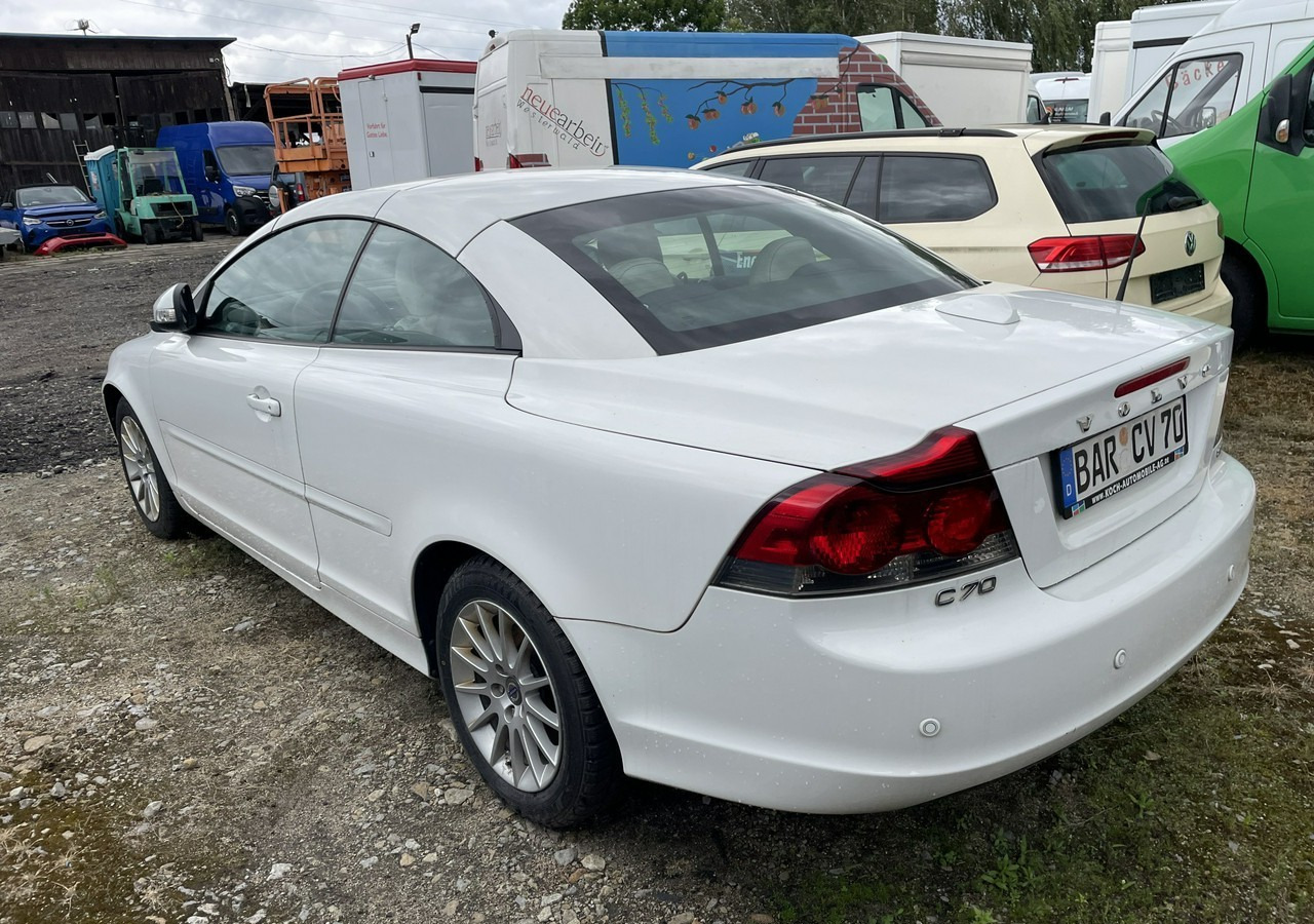 Volvo C70 II Volvo C70 2.0-136KM Cabrio Kabriolet 2010 - Легковой автомобиль: фото 5 Volvo C70 II Volvo C70 2.0-136KM Cabrio Kabriolet 2010 - Легковой автомобиль: фото 5