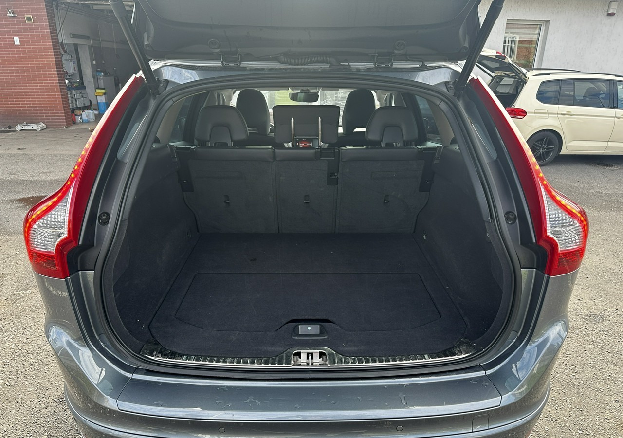 Внедорожник Volvo XC60 I Volvo XC 60 D4AWD Bogate wyposażenie 2017: фото 12