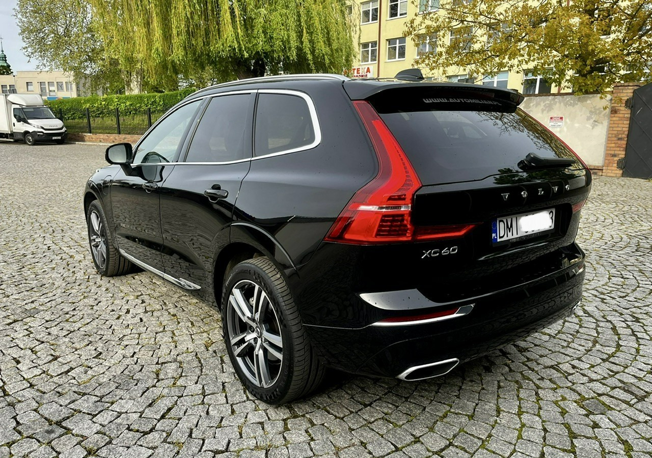 Volvo XC60 II XC60 Recharge Hybryda Plug-in 2.0T8 390KM Inscription Faktura Vat 23 - Внедорожник: фото 3 Volvo XC60 II XC60 Recharge Hybryda Plug-in 2.0T8 390KM Inscription Faktura Vat 23 - Внедорожник: фото 3