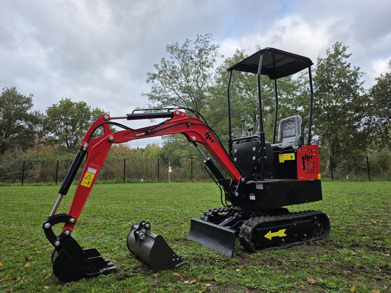 Jpc ht 1200 - Мини-экскаватор: фото 1 Jpc ht 1200 - Мини-экскаватор: фото 1