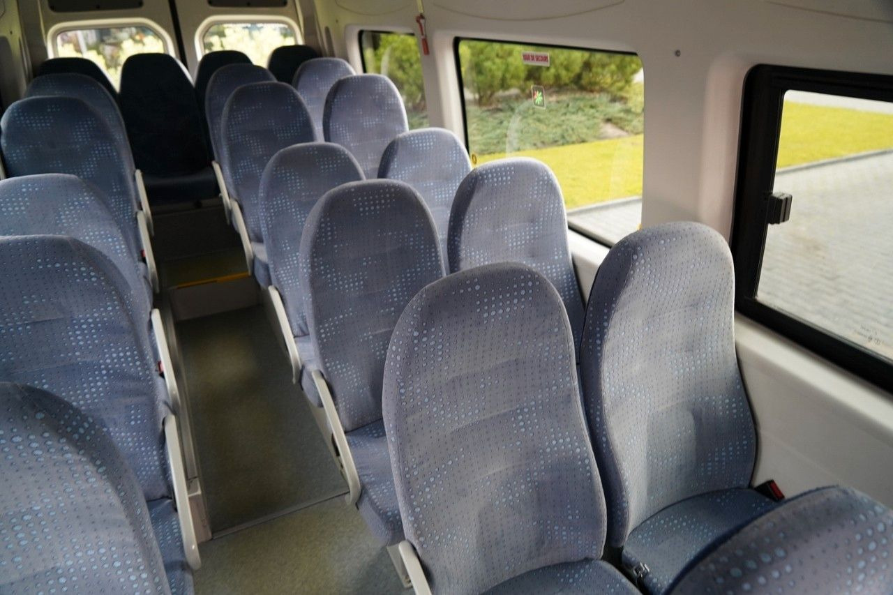 Автобус Volkswagen CRAFTER / EURO 5 / MANUAL / SPROWADZONY: фото 24 Автобус Volkswagen CRAFTER / EURO 5 / MANUAL / SPROWADZONY: фото 24