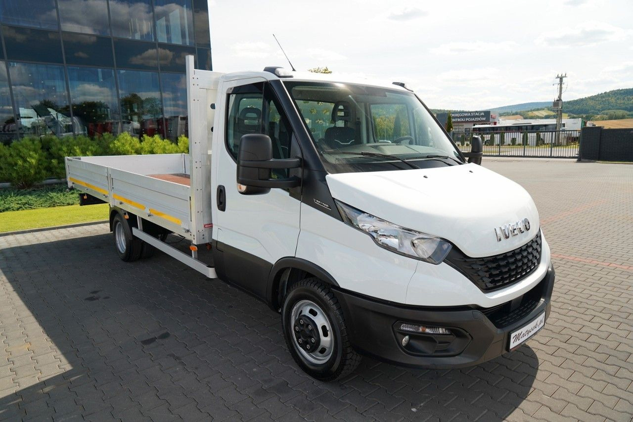 Iveco 35-140 / SKRZYNIOWY 5m / MANUAL / BLIŹNIAK / 202 - Фургон с закрытым кузовом: фото 2 Iveco 35-140 / SKRZYNIOWY 5m / MANUAL / BLIŹNIAK / 202 - Фургон с закрытым кузовом: фото 2