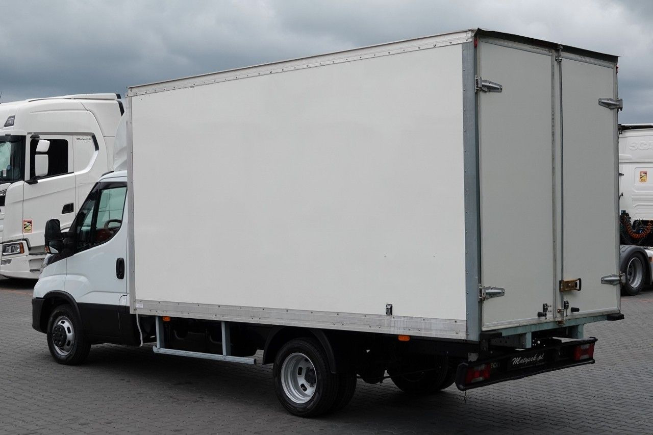 Iveco DAILY 3,0 D / KONTENER / 2020 ROK /BLIŹNIAK / SP - Фургон-рефрижератор: фото 4 Iveco DAILY 3,0 D / KONTENER / 2020 ROK /BLIŹNIAK / SP - Фургон-рефрижератор: фото 4