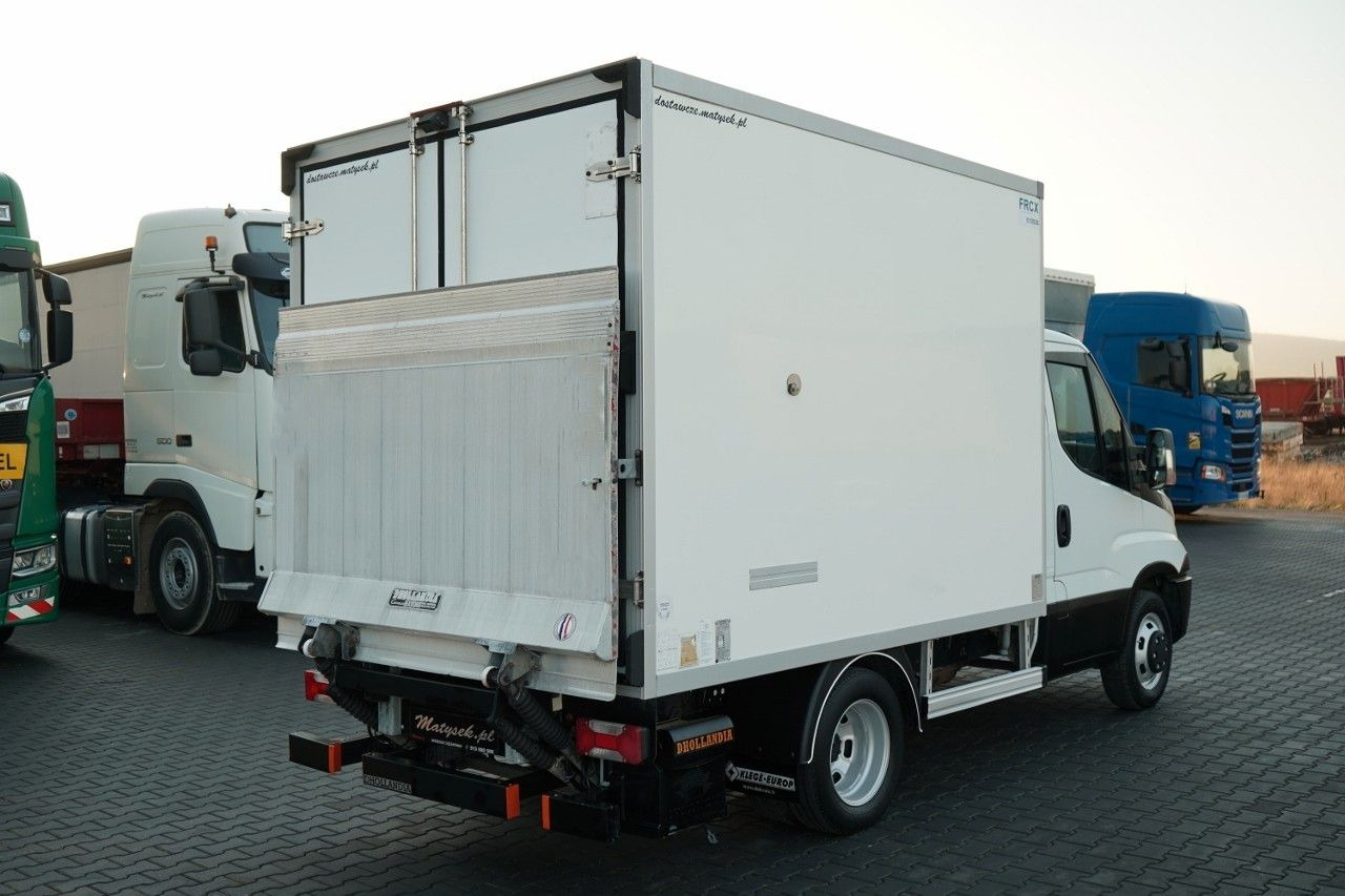 Iveco DAILY 35-130 / CHŁODNIA / AGREGAT CARRIER / WIND - Фургон-рефрижератор: фото 5 Iveco DAILY 35-130 / CHŁODNIA / AGREGAT CARRIER / WIND - Фургон-рефрижератор: фото 5