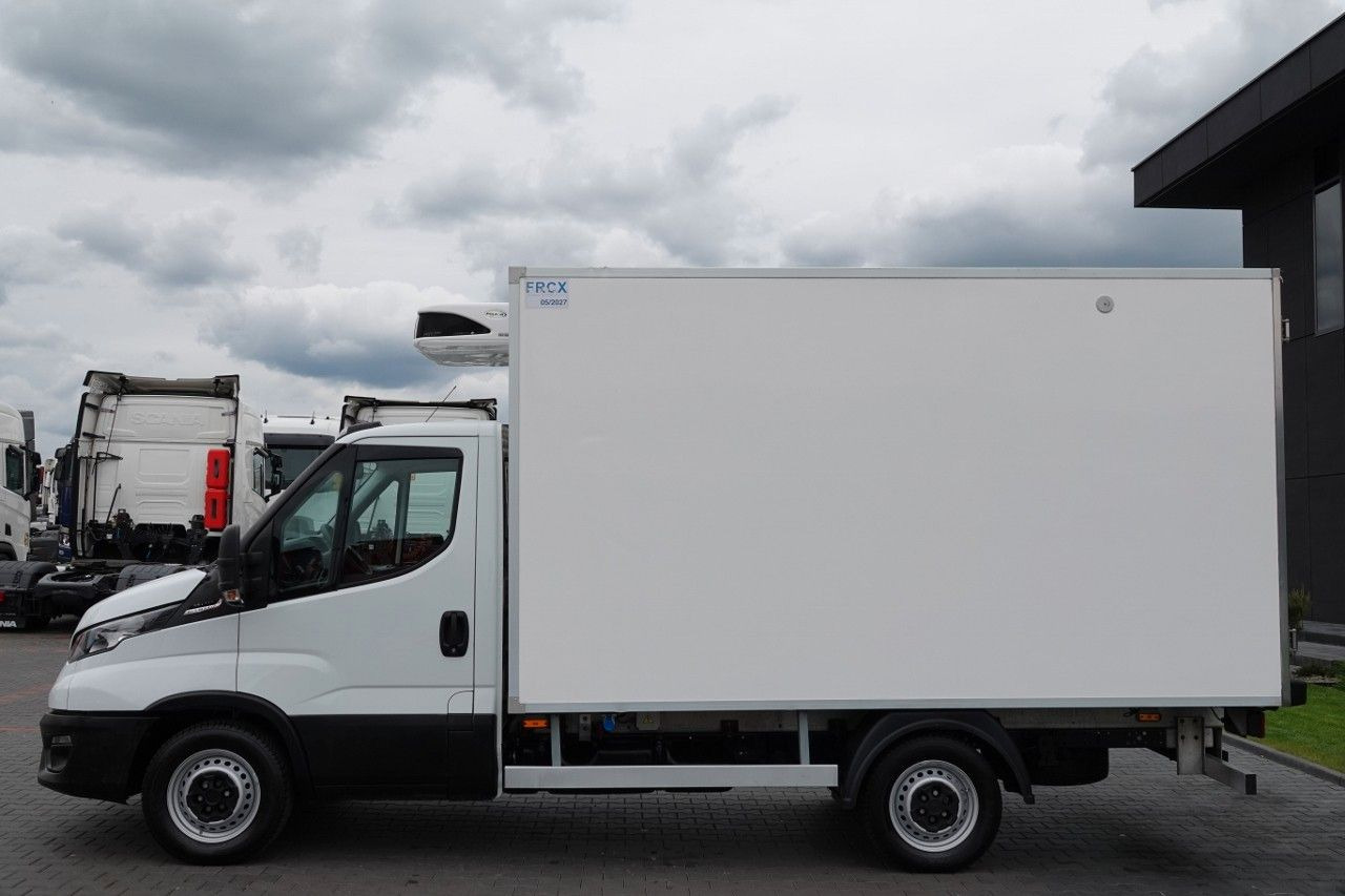 Iveco DAILY /HI-MATIC / CHŁODNIA / AGREGAT CARRIER / F - Фургон-рефрижератор: фото 5 Iveco DAILY /HI-MATIC / CHŁODNIA / AGREGAT CARRIER / F - Фургон-рефрижератор: фото 5