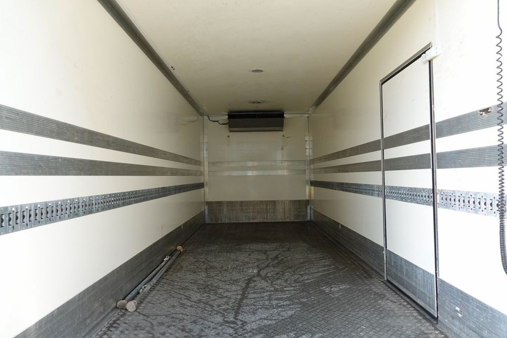 Renault D 250 / CHŁODNIA - 6,7 m / THERMO KING T 600R / Renault D 250 / CHŁODNIA - 6,7 m / THERMO KING T 600R / в лизинг Renault D 250 / CHŁODNIA - 6,7 m / THERMO KING T 600R / Renault D 250 / CHŁODNIA - 6,7 m / THERMO KING T 600R /: фото 9