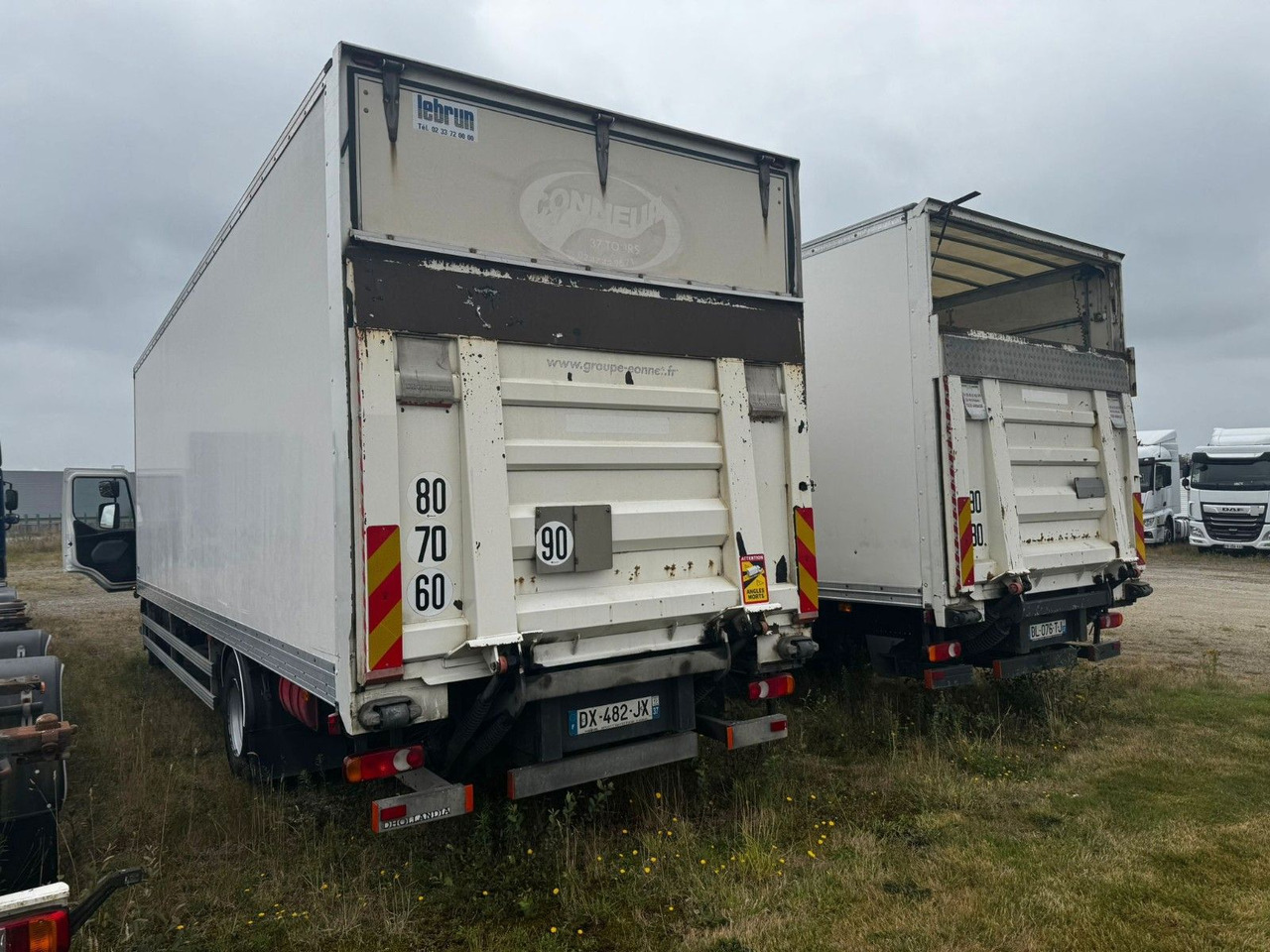 Renault D16 210 / 4x2 / KONTENER / 8.5M / WINDA DHOLLAND - Грузовик с закрытым кузовом: фото 2 Renault D16 210 / 4x2 / KONTENER / 8.5M / WINDA DHOLLAND - Грузовик с закрытым кузовом: фото 2