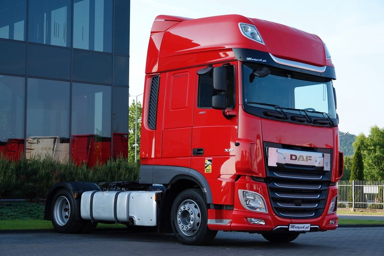 DAF XF 480 / LOW DECK / MEGA / 2021 / SSC / PO ZŁOTY - Тягач: фото 1 DAF XF 480 / LOW DECK / MEGA / 2021 / SSC / PO ZŁOTY - Тягач: фото 1