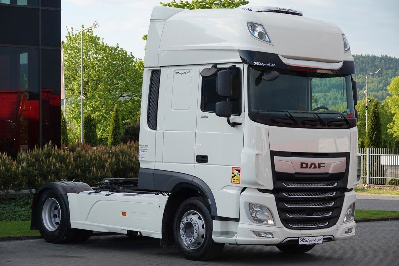 DAF XF 530 / RETARDER / I-PARK COOL / SSC / OPONY 1 - Тягач: фото 2 DAF XF 530 / RETARDER / I-PARK COOL / SSC / OPONY 1 - Тягач: фото 2