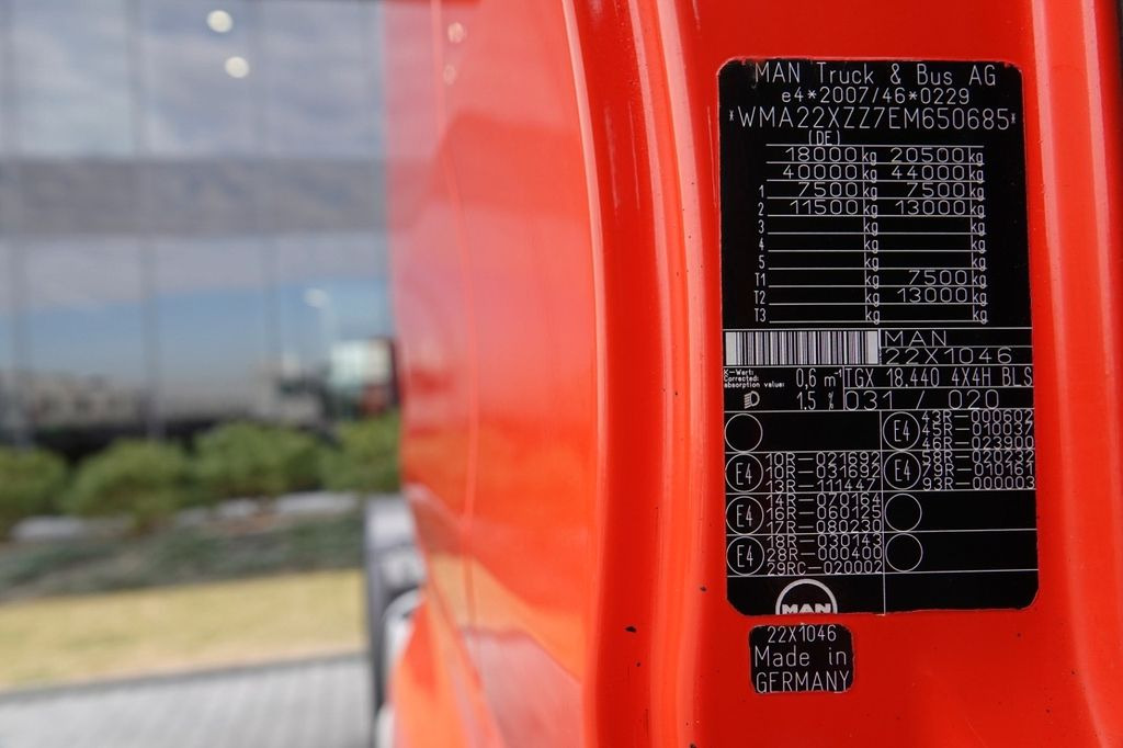 Тягач MAN TGX 18.440 / 4x4 / HYDRAULIKA / HYDRODRIVE / EUR MAN TGX 18.440 / 4x4 / HYDRAULIKA / HYDRODRIVE / EUR: фото 15