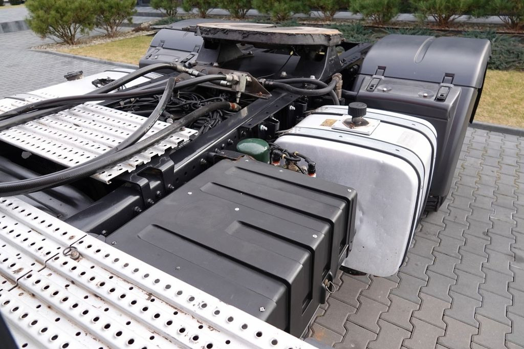 Тягач MAN TGX 18.440 / 4x4 / HYDRAULIKA / HYDRODRIVE / EUR MAN TGX 18.440 / 4x4 / HYDRAULIKA / HYDRODRIVE / EUR: фото 8