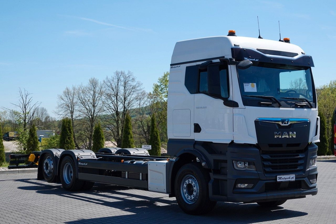 MAN TGX 26.520 / 6x2 / RAMA DŁ. 9,1M / OŚ PODNOSZONA - Тягач: фото 4 MAN TGX 26.520 / 6x2 / RAMA DŁ. 9,1M / OŚ PODNOSZONA - Тягач: фото 4