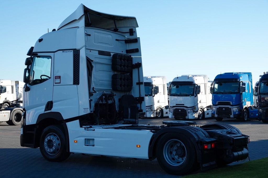 Renault T 480 / 13L / 2017 ROK Renault T 480 / 13L / 2017 ROK - Тягач: фото 4 Renault T 480 / 13L / 2017 ROK Renault T 480 / 13L / 2017 ROK - Тягач: фото 4