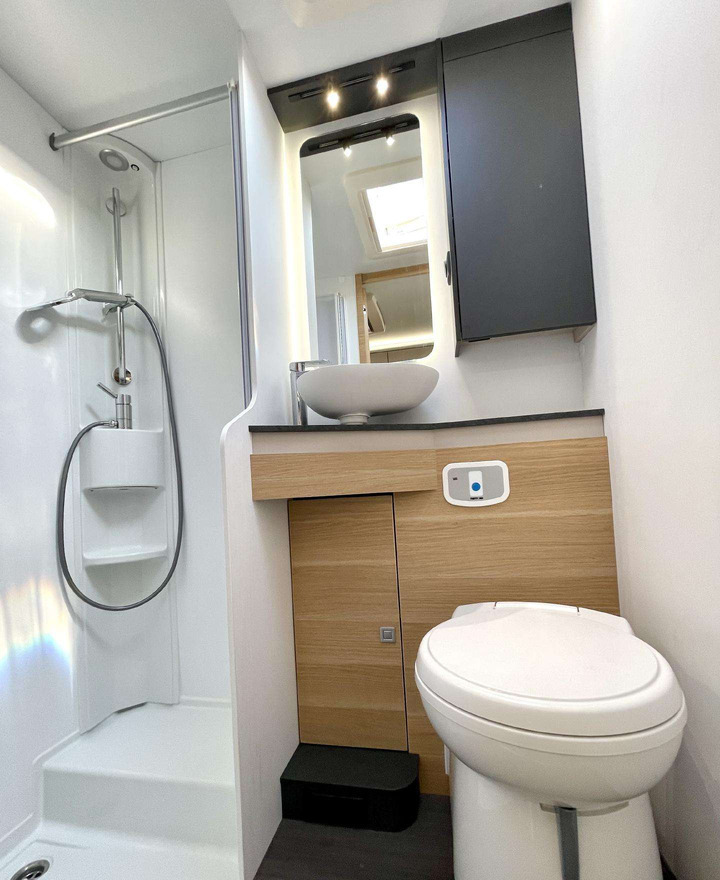 Adria Coral XL 650DK в лизинг Adria Coral XL 650DK: фото 10